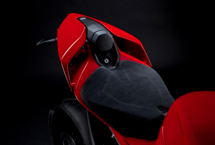 Ducati Panigale V4S